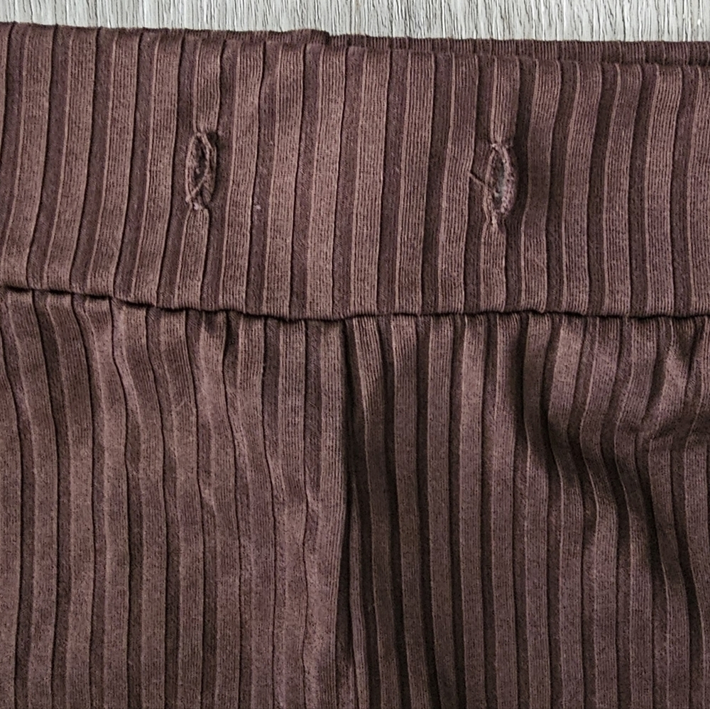 XSmall Brown Ribbed Pants - Picture 3 of 4